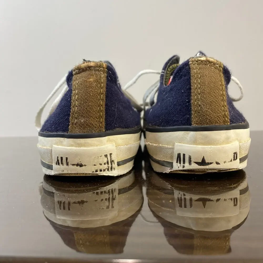 Vintage Converse All Star Low Top Sneakers Men's 5 Women's 7